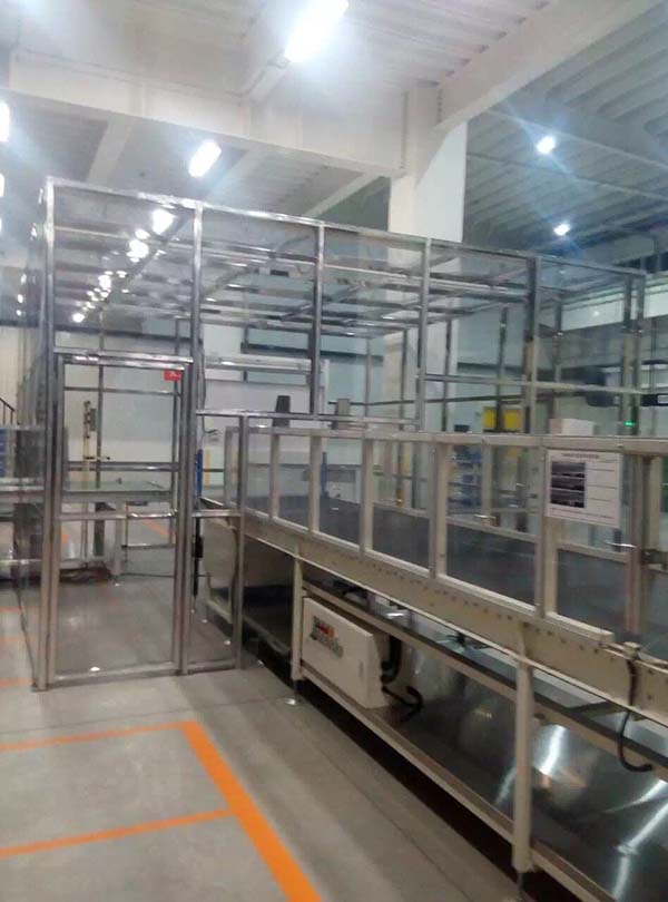 我司為湖北小糸車燈有限公司車間潔淨棚安裝項目順利完工